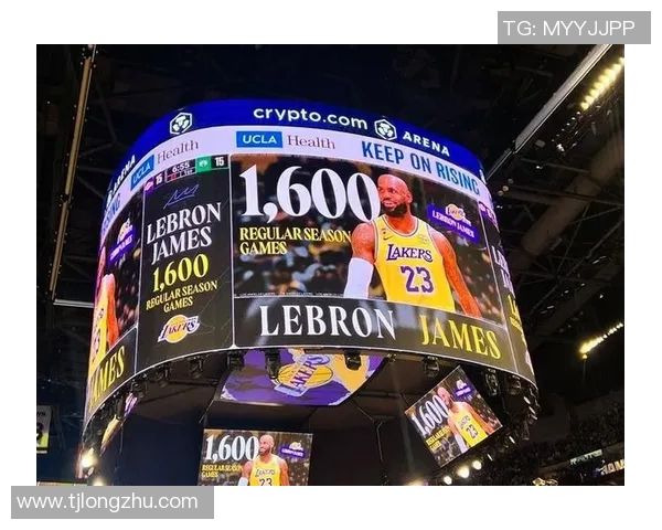 詹姆斯创历史新纪录成首位4万分1万板1万助球员震撼全场